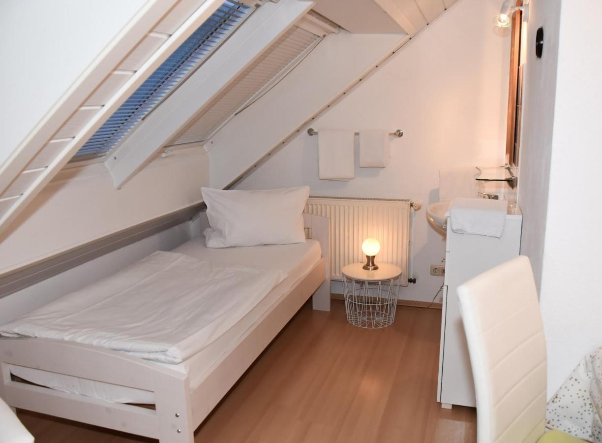 Pension Nickel Marktstrasse 11 Alsbach-Haehnlein Екстериор снимка