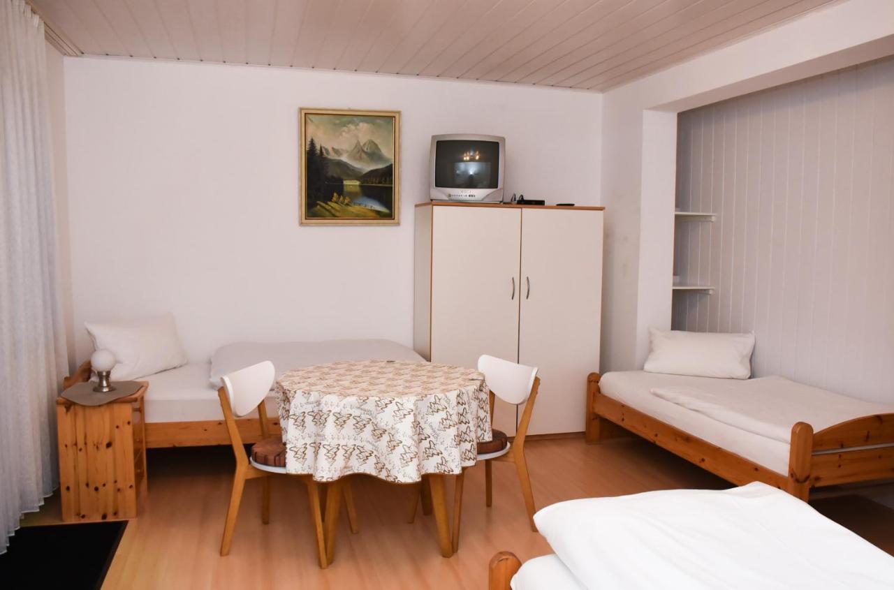 Pension Nickel Marktstrasse 11 Alsbach-Haehnlein Екстериор снимка